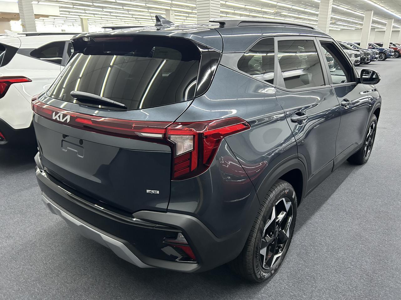 2025 Kia Seltos S IVT AWD Benwood WV