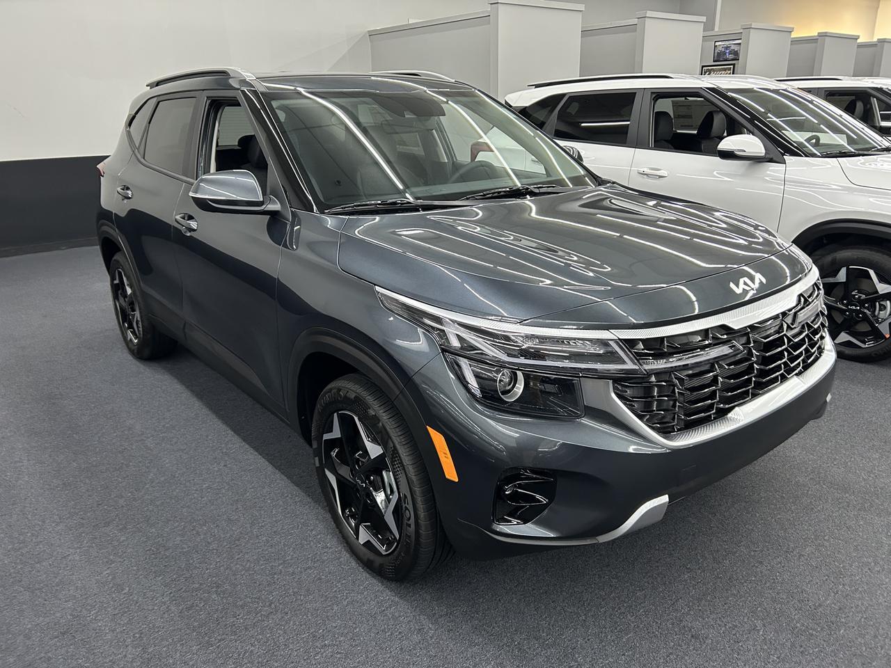 2025 Kia Seltos S IVT AWD Benwood WV