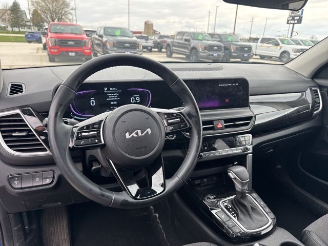 2025 Kia Seltos S Random Lake WI