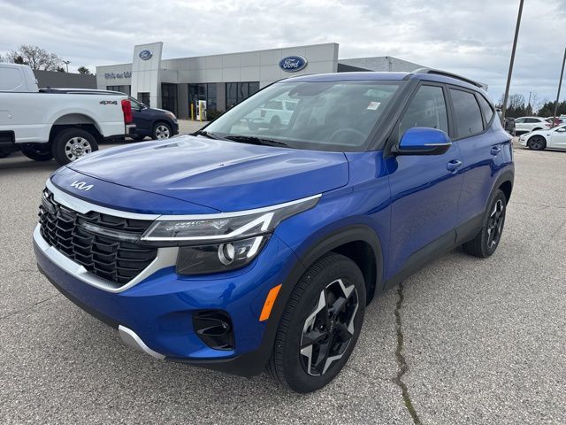 2025 Kia Seltos S Random Lake WI