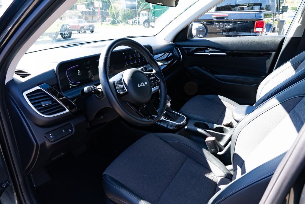 2025 Kia Seltos S Milwaukie OR
