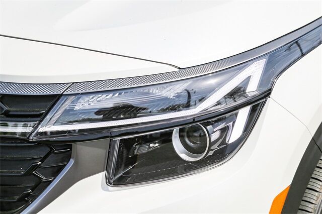 2025 Kia Seltos X-Line Renton WA