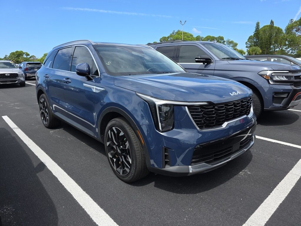 2025 Kia Sorento EX Oshkosh WI
