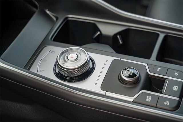 2025 Kia Sorento Hybrid EX Huntington Beach CA