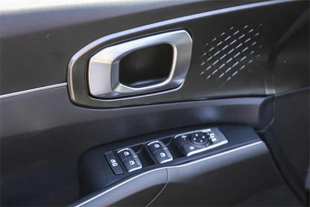 2025 Kia Sorento Hybrid EX Huntington Beach CA