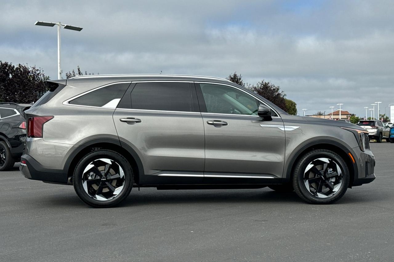 2025 Kia Sorento Hybrid EX Salinas CA
