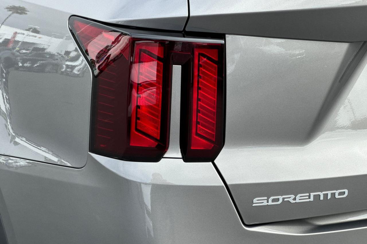 2025 Kia Sorento Hybrid EX Salinas CA