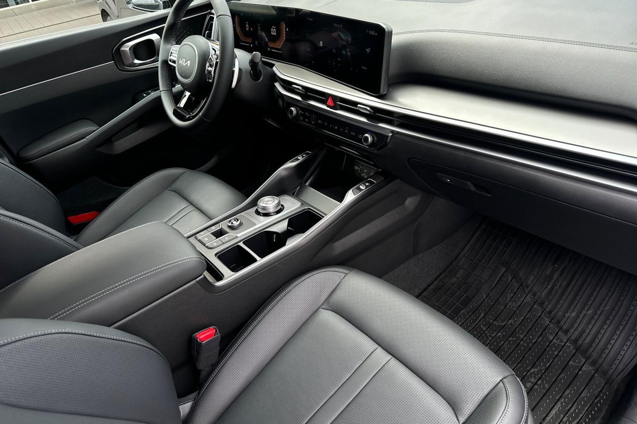2025 Kia Sorento Hybrid EX Salinas CA