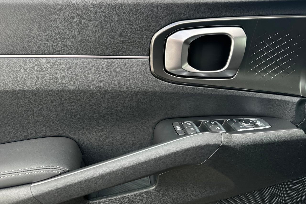 2025 Kia Sorento Hybrid EX Salinas CA