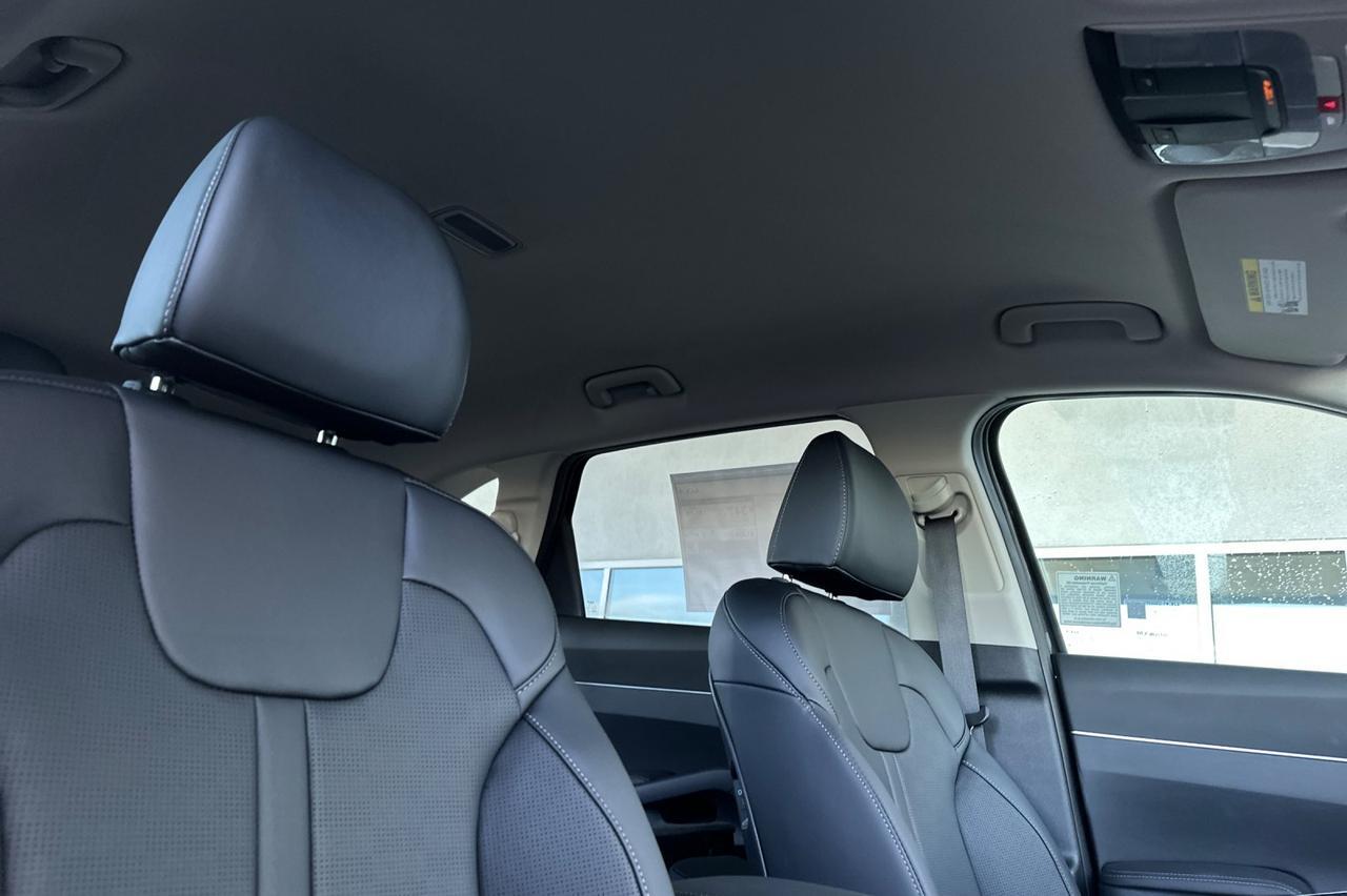 2025 Kia Sorento Hybrid EX Salinas CA
