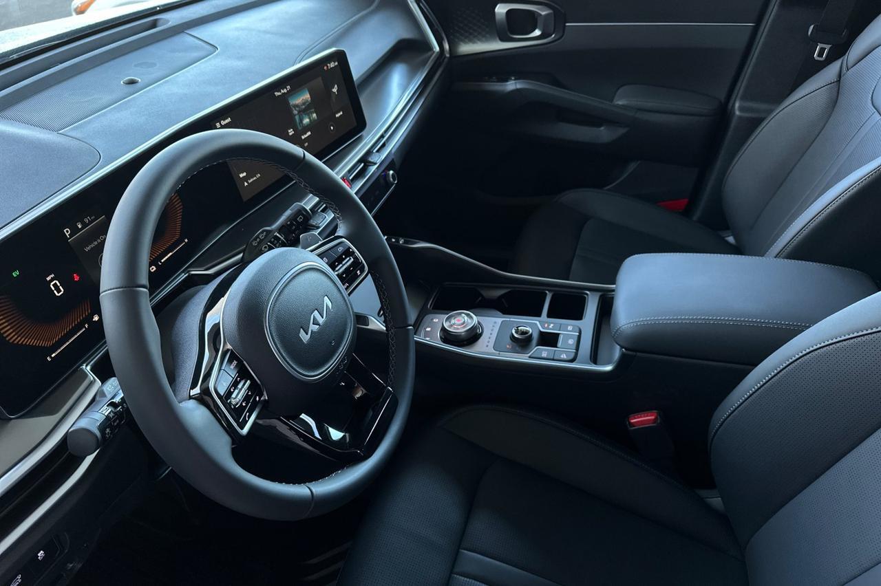 2025 Kia Sorento Hybrid EX Salinas CA