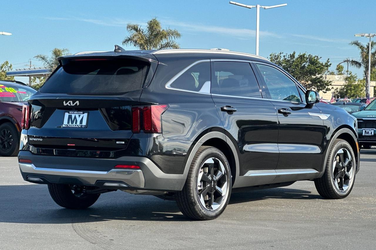 2025 Kia Sorento Hybrid EX Salinas CA