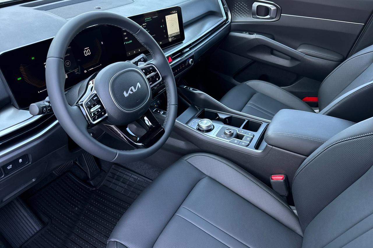 2025 Kia Sorento Hybrid EX Salinas CA
