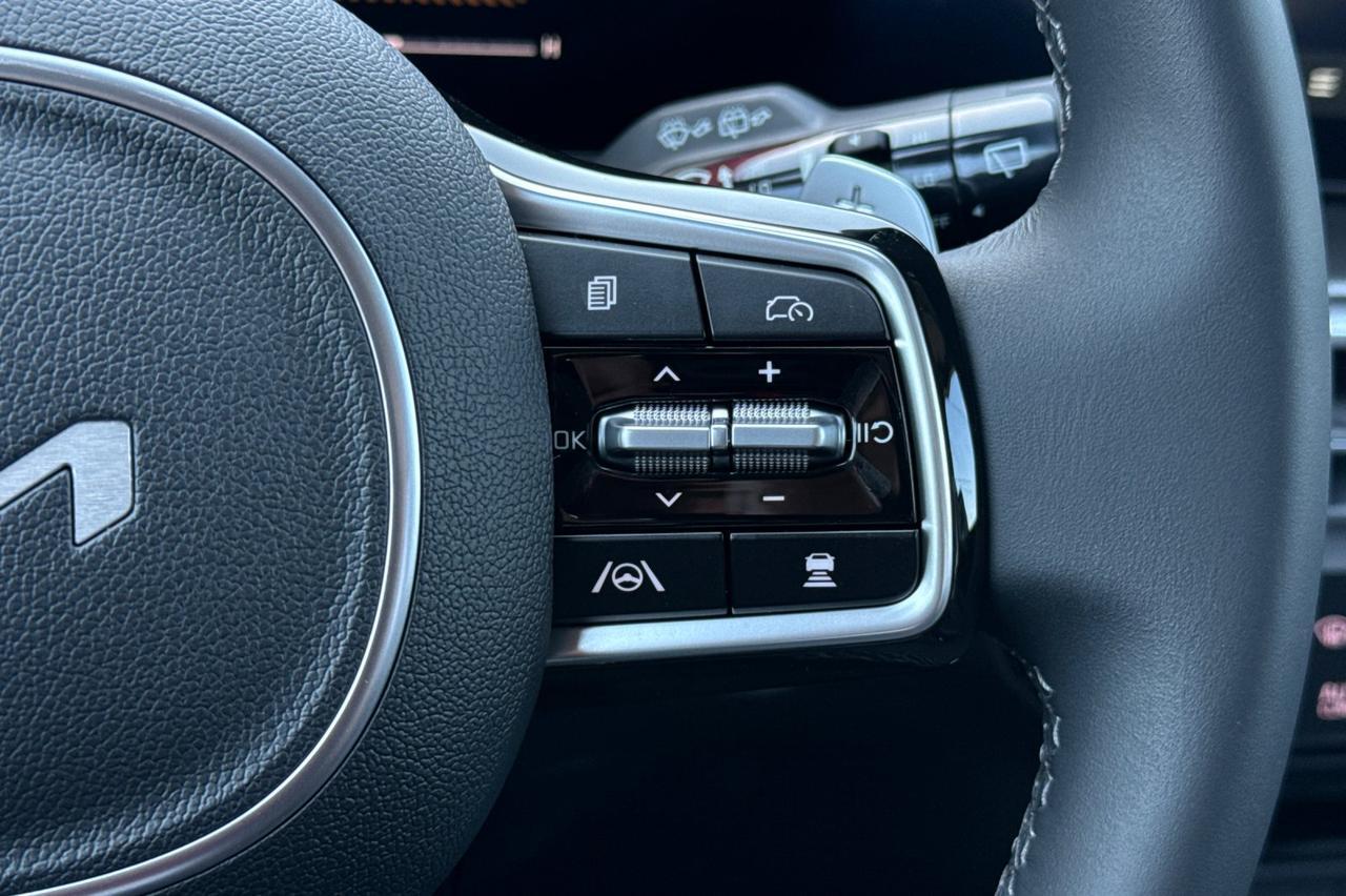 2025 Kia Sorento Hybrid EX Salinas CA