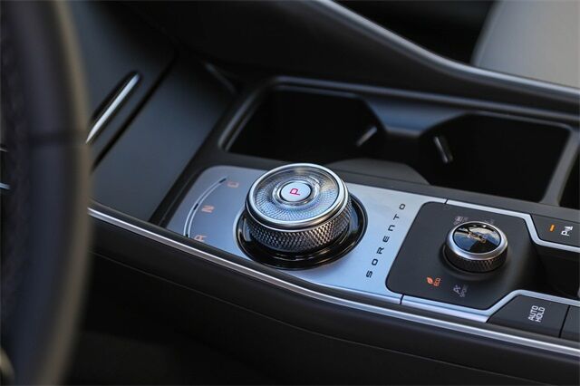 2025 Kia Sorento Hybrid EX Tacoma WA