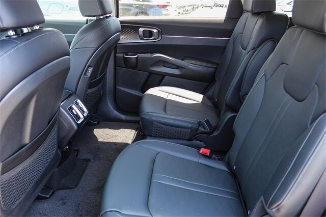 2025 Kia Sorento Hybrid EX Renton WA