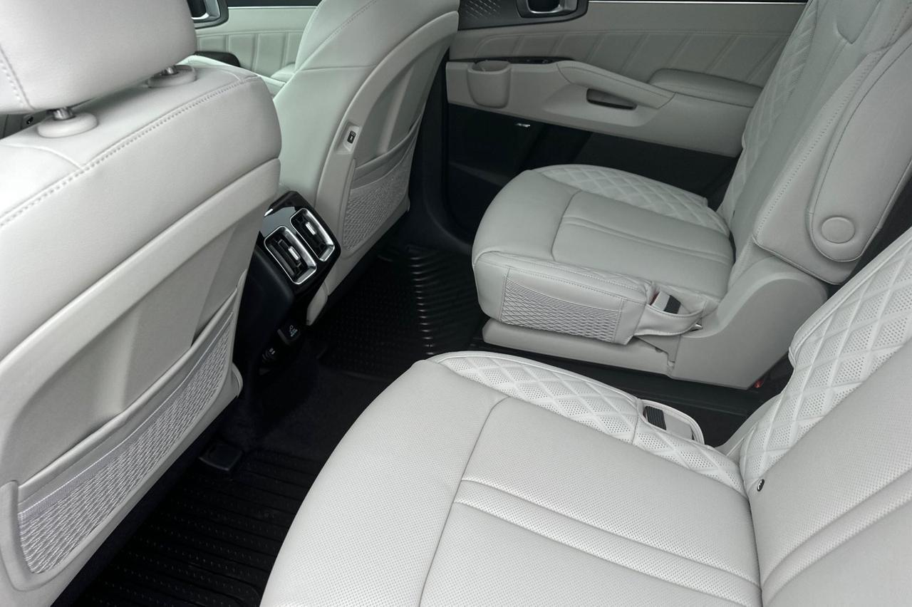 2025 Kia Sorento Hybrid SX Prestige Salinas CA