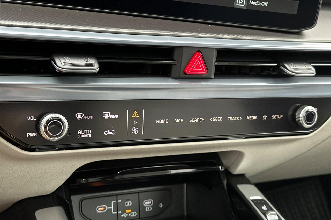 2025 Kia Sorento Hybrid SX Prestige Salinas CA