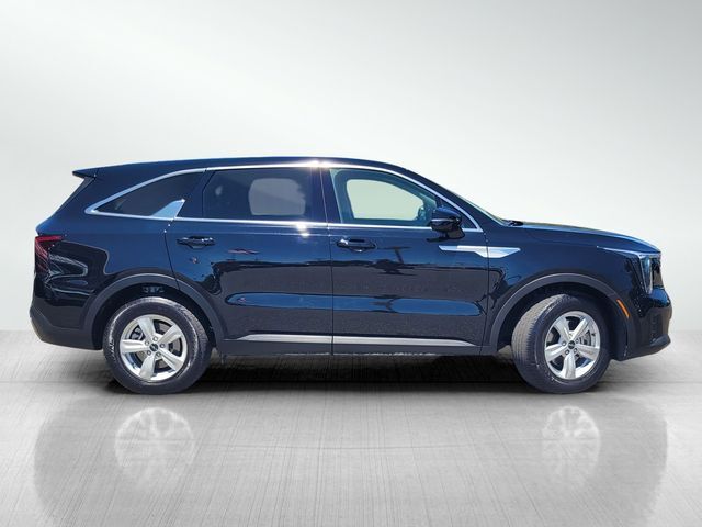 2025 Kia Sorento LX