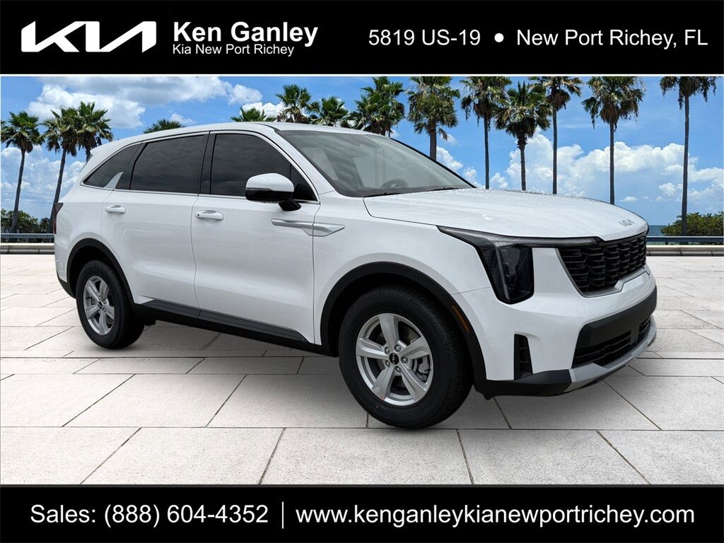 2025 Kia Sorento LX Oshkosh WI