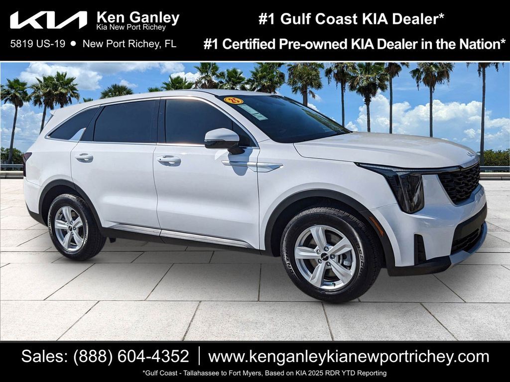 2025 Kia Sorento LX Oshkosh WI