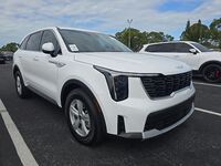 2025 Kia Sorento LX