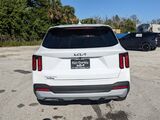 2025 Kia Sorento LX Oshkosh WI