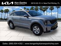 2025 Kia Sorento LX