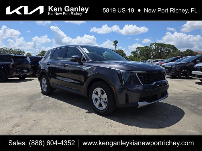 2025 Kia Sorento LX Oshkosh WI