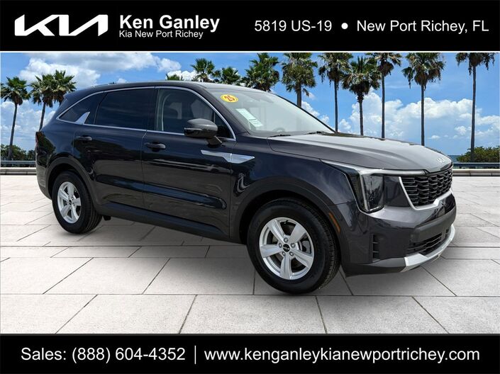 2025 Kia Sorento LX Oshkosh WI