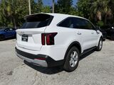 2025 Kia Sorento LX Oshkosh WI