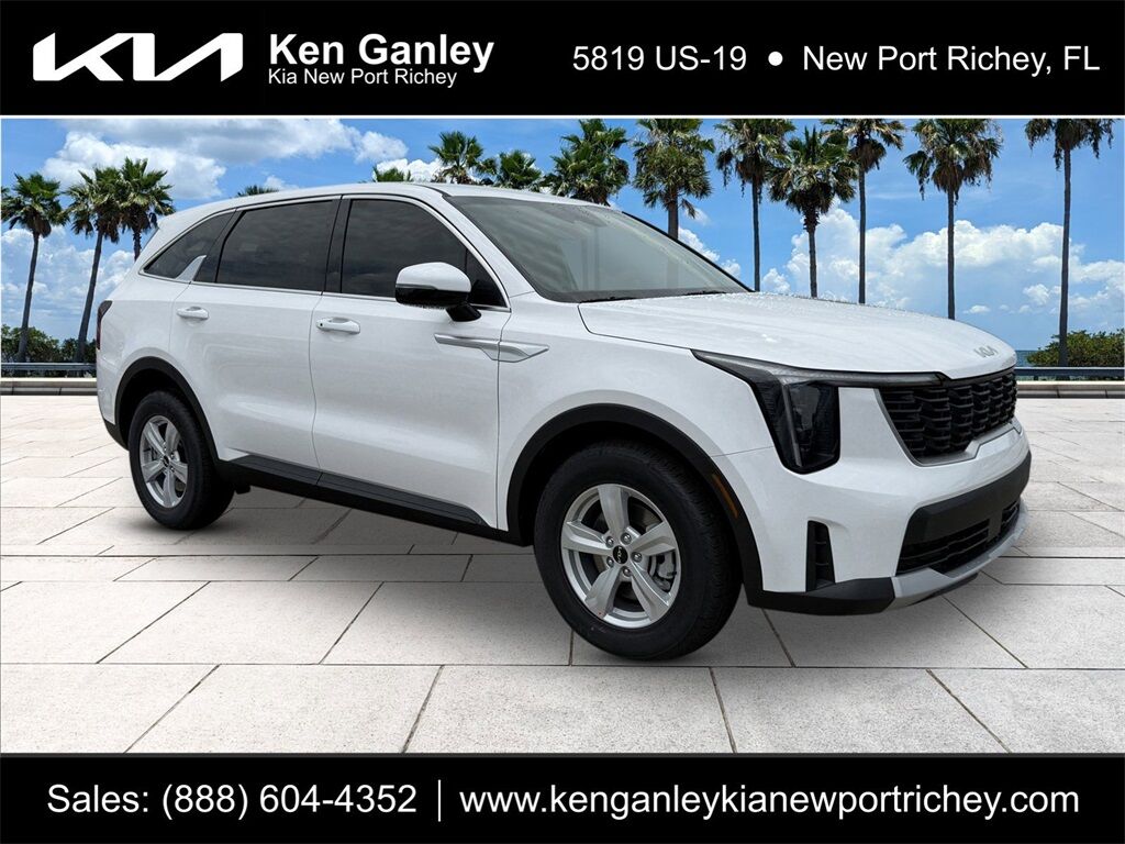 2025 Kia Sorento LX Oshkosh WI