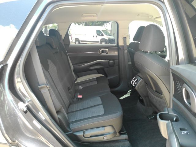 2025 Kia Sorento LX Plano TX