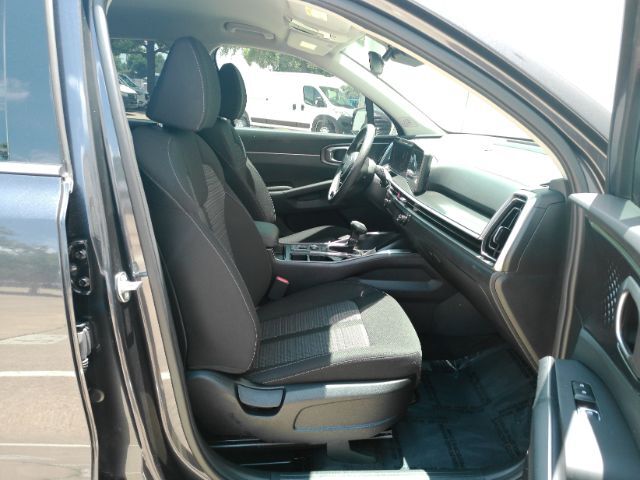2025 Kia Sorento LX Plano TX