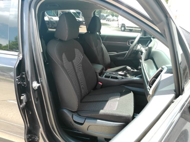 2025 Kia Sorento LX Plano TX