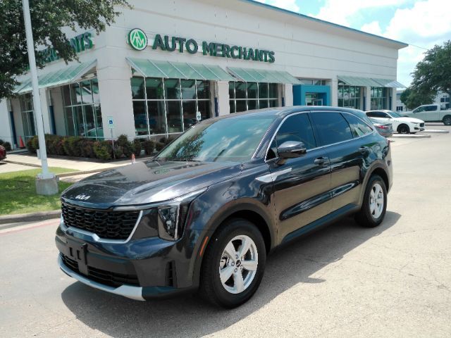 2025 Kia Sorento LX