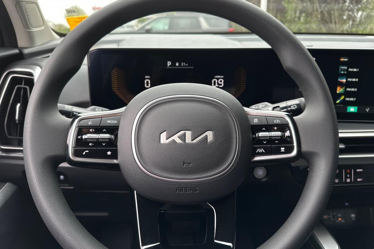 2025 Kia Sorento LX Salinas CA