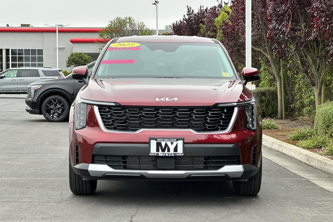 2025 Kia Sorento LX Salinas CA