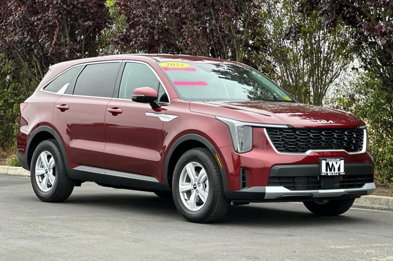 2025 Kia Sorento LX Salinas CA