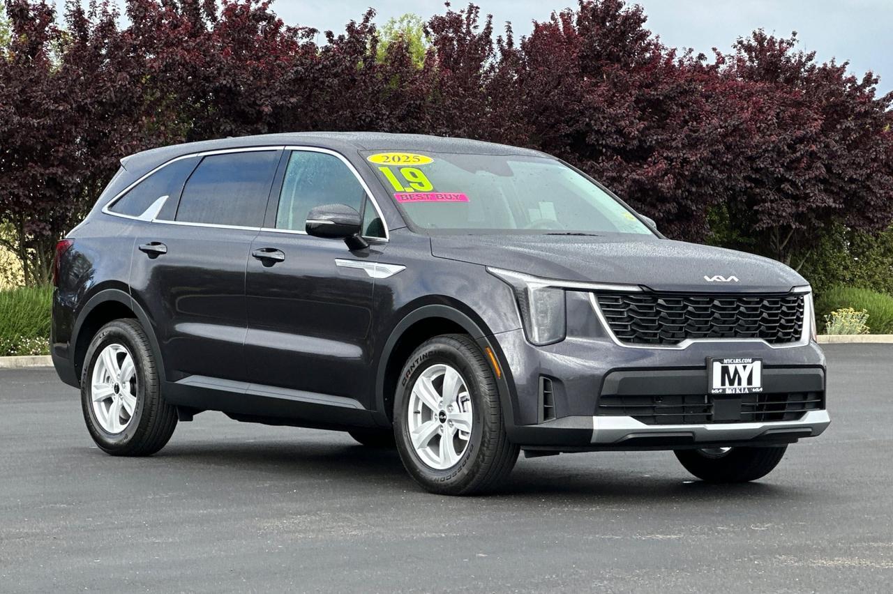 2025 Kia Sorento LX Salinas CA