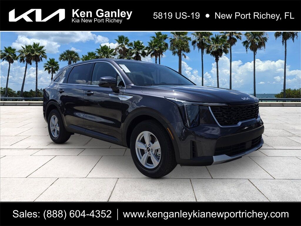 2025 Kia Sorento LX
