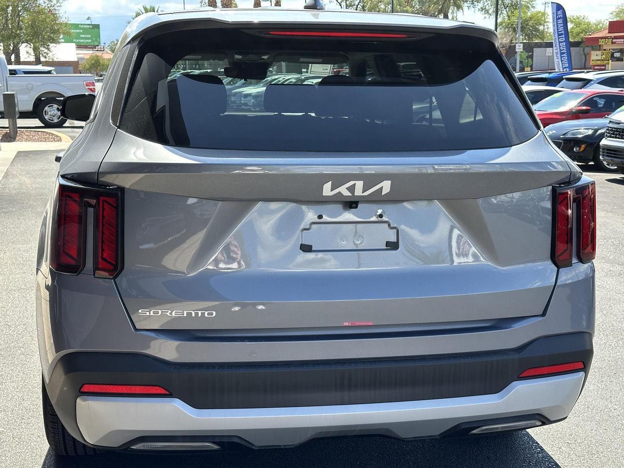 2025 Kia Sorento LX Tucson AZ