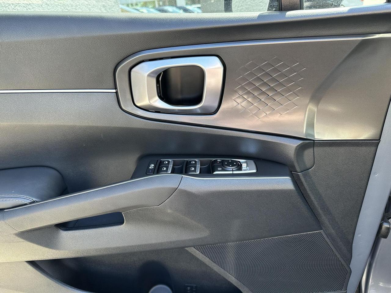2025 Kia Sorento LX Tucson AZ