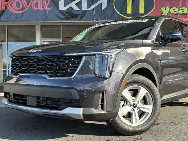 2025 Kia Sorento LX