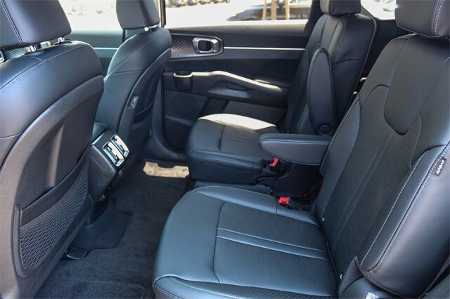 2025 Kia Sorento Plug-In Hybrid EX Renton WA