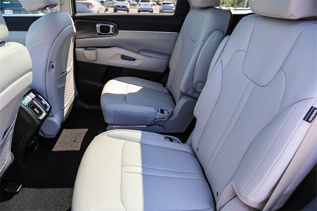 2025 Kia Sorento Plug-In Hybrid EX Tacoma WA