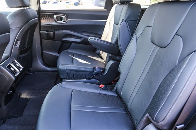 2025 Kia Sorento Plug-in Hybrid EX Renton WA