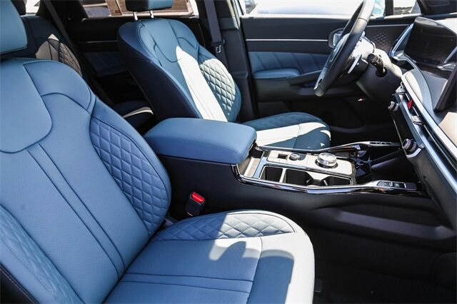 2025 Kia Sorento Plug-in Hybrid SX Prestige AWD Renton WA