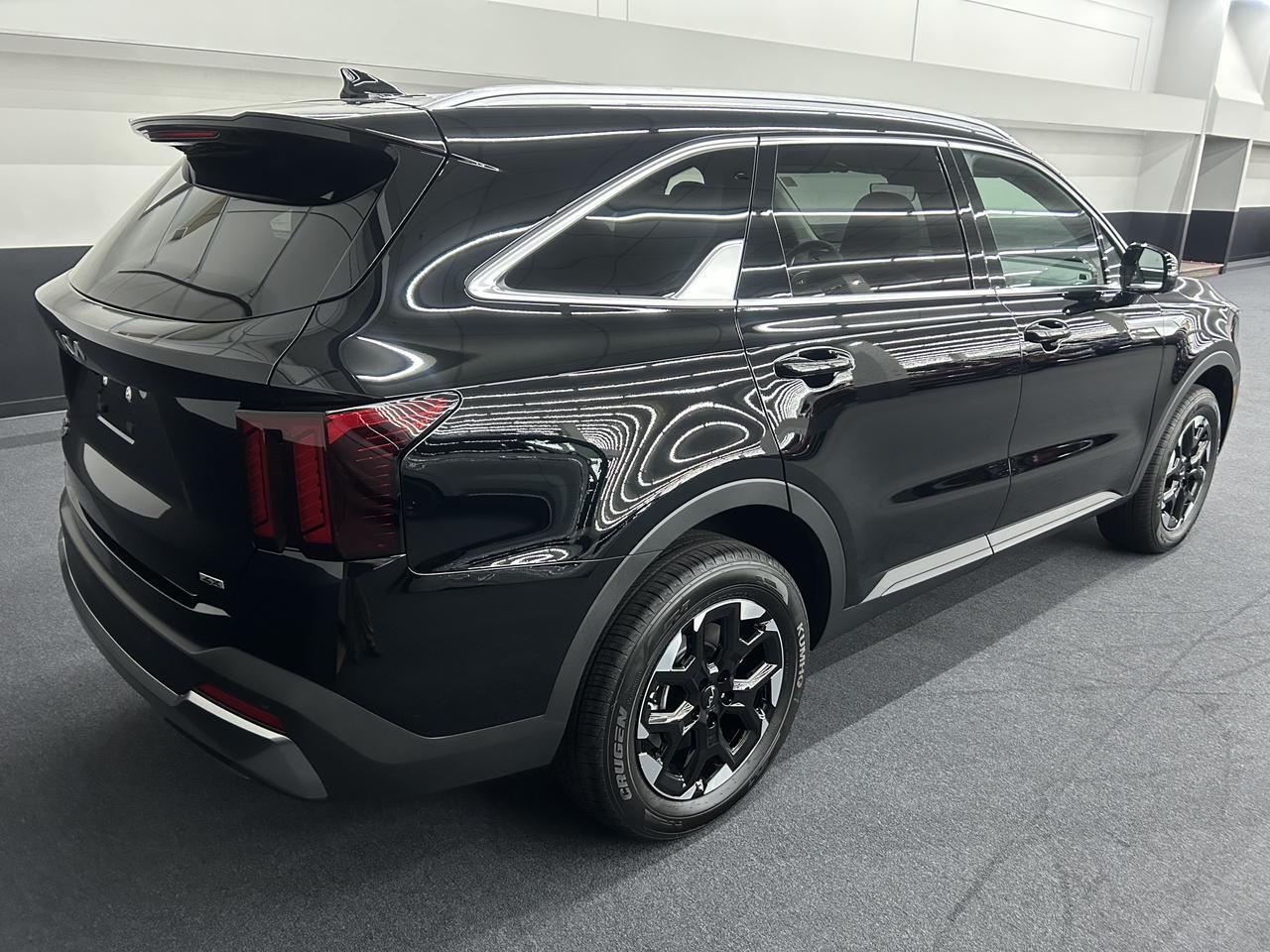 2025 Kia Sorento S AWD Benwood WV