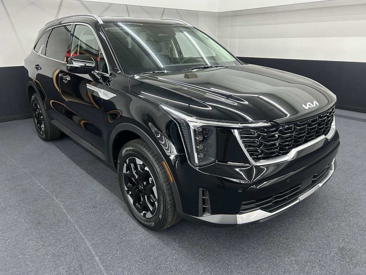 2025 Kia Sorento S AWD Benwood WV